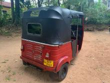https://riyasewana.com/uploads/bajaj-re205-18908126794.jpg