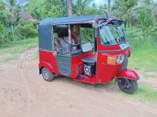 https://riyasewana.com/uploads/bajaj-re205-18939466034.jpg