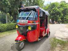 https://riyasewana.com/uploads/bajaj-re205-191256534543.jpg