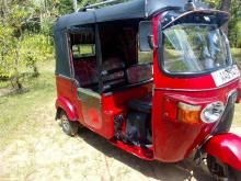 https://riyasewana.com/uploads/bajaj-re205-191304506476.jpg