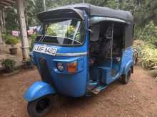 Bajaj RE 205 2012 Three Wheel