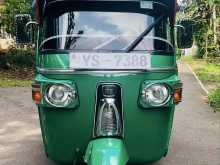 Bajaj RE 205 2011 Three Wheel