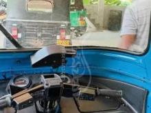 https://riyasewana.com/uploads/bajaj-re205-196455746034.jpg