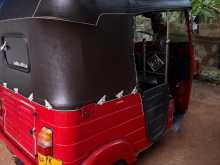 Bajaj RE 205 2011 Three Wheel