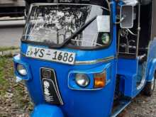 Bajaj RE 205 2011 Three Wheel