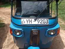 Bajaj RE 205 2011 Three Wheel