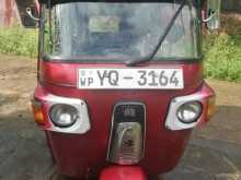 Bajaj RE 205 2011 Three Wheel