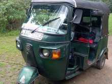 Bajaj Re 205 2011 Three Wheel