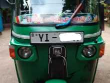 Bajaj RE 205 2011 Three Wheel