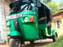Bajaj RE 205 2011 Three Wheel