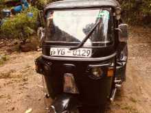 Bajaj RE 205 2011 Three Wheel