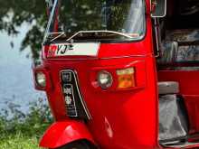 https://riyasewana.com/uploads/bajaj-re205-2011-820253212262.jpg