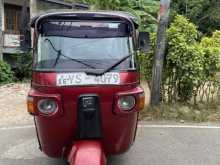Bajaj RE 205 2011 Three Wheel