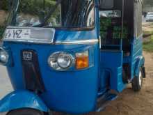 Bajaj RE 205 2012 Three Wheel