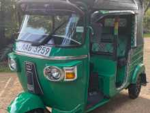 Bajaj RE 205 2012 Three Wheel