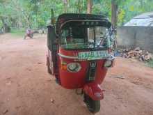Bajaj RE 205 2012 Three Wheel