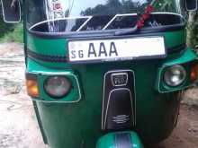 Bajaj RE 205 2012 Three Wheel