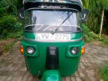 Bajaj RE 205 2012 Three Wheel
