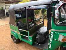 https://riyasewana.com/uploads/bajaj-re205-2012-2121111112584.jpg