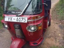 Bajaj RE 205 2012 Three Wheel