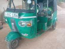 Bajaj RE 205 2012 Three Wheel