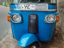 Bajaj RE 205 2012 Three Wheel