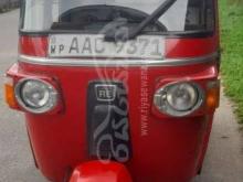 Bajaj RE 205 2012 Three Wheel