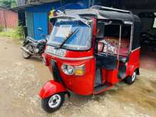 Bajaj RE 205 2012 Three Wheel