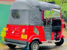 https://riyasewana.com/uploads/bajaj-re205-2013-111513012093.jpg