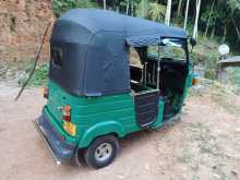 https://riyasewana.com/uploads/bajaj-re205-2013-1420352612643.jpg