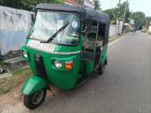 Bajaj RE 205 2013 Three Wheel