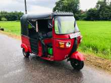 Bajaj RE 205 2013 Three Wheel