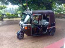 Bajaj RE 205 2013 Three Wheel