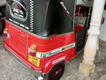 https://riyasewana.com/uploads/bajaj-re205-2013-3111560412083.jpg