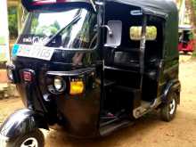 Bajaj RE 205 2013 Three Wheel