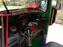 https://riyasewana.com/uploads/bajaj-re205-2014-1210472512874.jpg