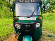 Bajaj RE 205 2014 Three Wheel