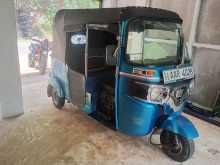 Bajaj RE 205 2014 Three Wheel
