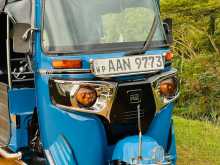 Bajaj RE 205 2014 Three Wheel