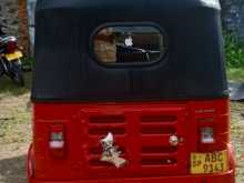 https://riyasewana.com/uploads/bajaj-re205-2015-1610352712563.jpg