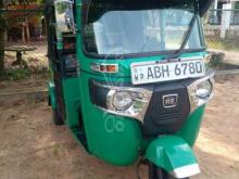 Bajaj RE 205 2015 Three Wheel