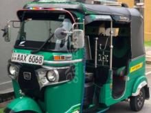 Bajaj RE 205 2015 Three Wheel