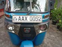 Bajaj RE 205 2015 Three Wheel