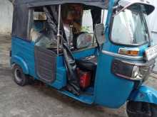 https://riyasewana.com/uploads/bajaj-re205-2015-37041612962.jpg