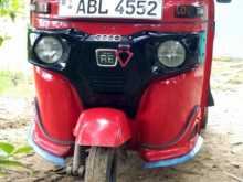 Bajaj RE 205 2016 Three Wheel