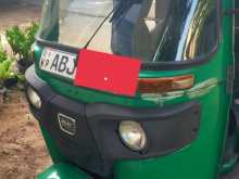 Bajaj RE 205 2016 Three Wheel