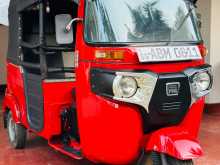 Bajaj RE205 2016 Three Wheel