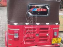 https://riyasewana.com/uploads/bajaj-re205-2016-82254461225434.jpg