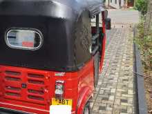 https://riyasewana.com/uploads/bajaj-re205-201651584012.jpg