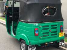 https://riyasewana.com/uploads/bajaj-re205-2017-1610404912542.jpg